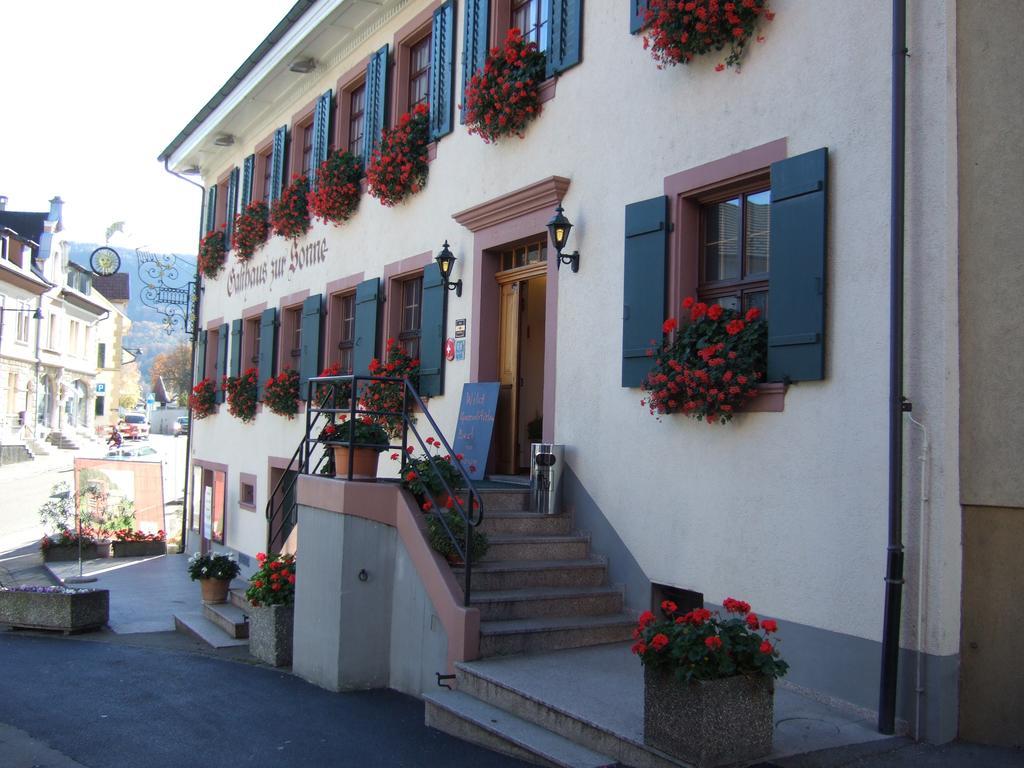 Gasthaus Zur Sonne Aesch  Экстерьер фото