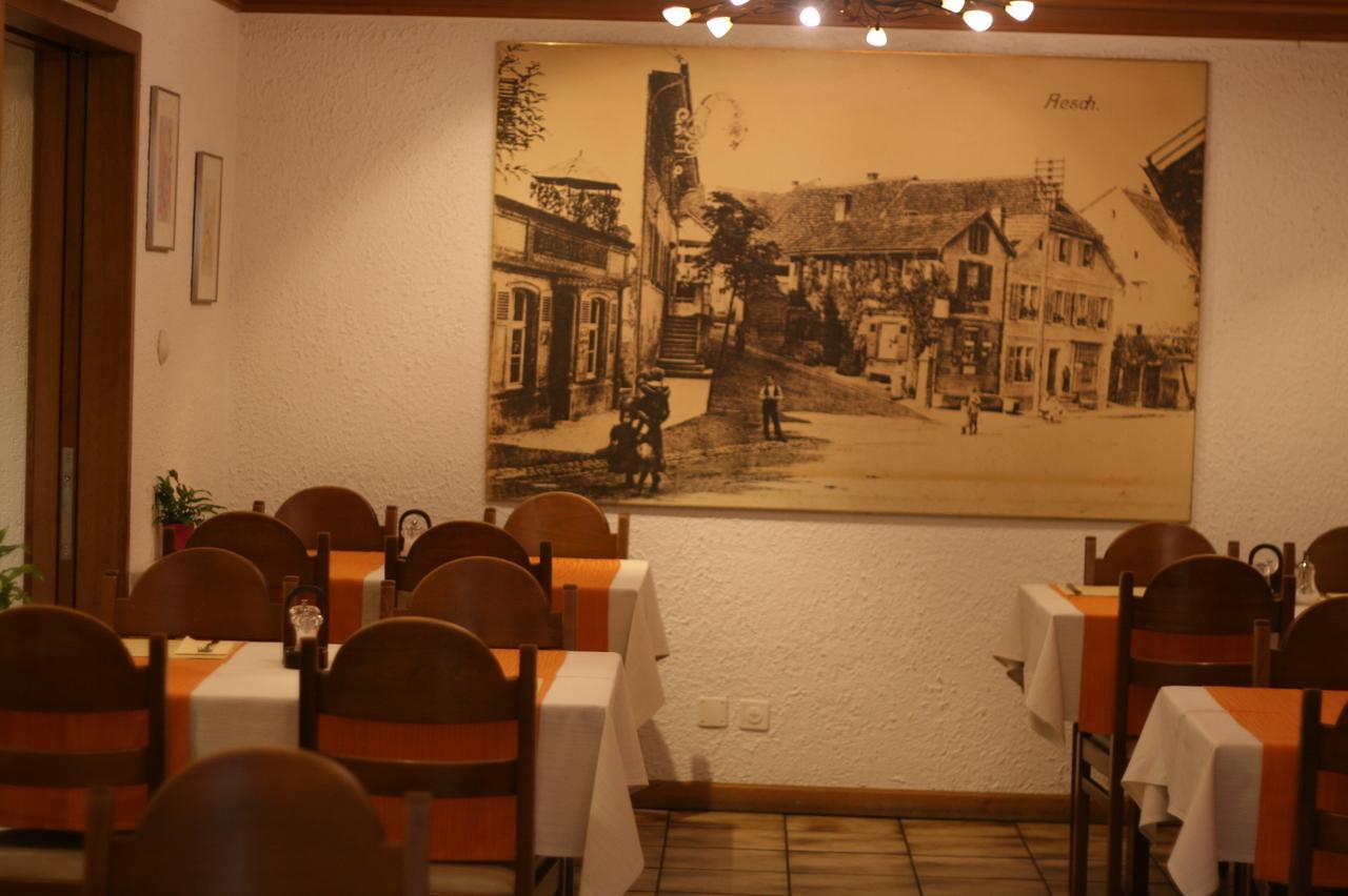 Gasthaus Zur Sonne Aesch  Экстерьер фото